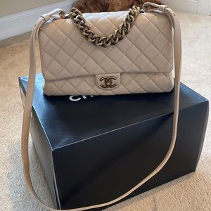 Chanel Trapezio Flap bag